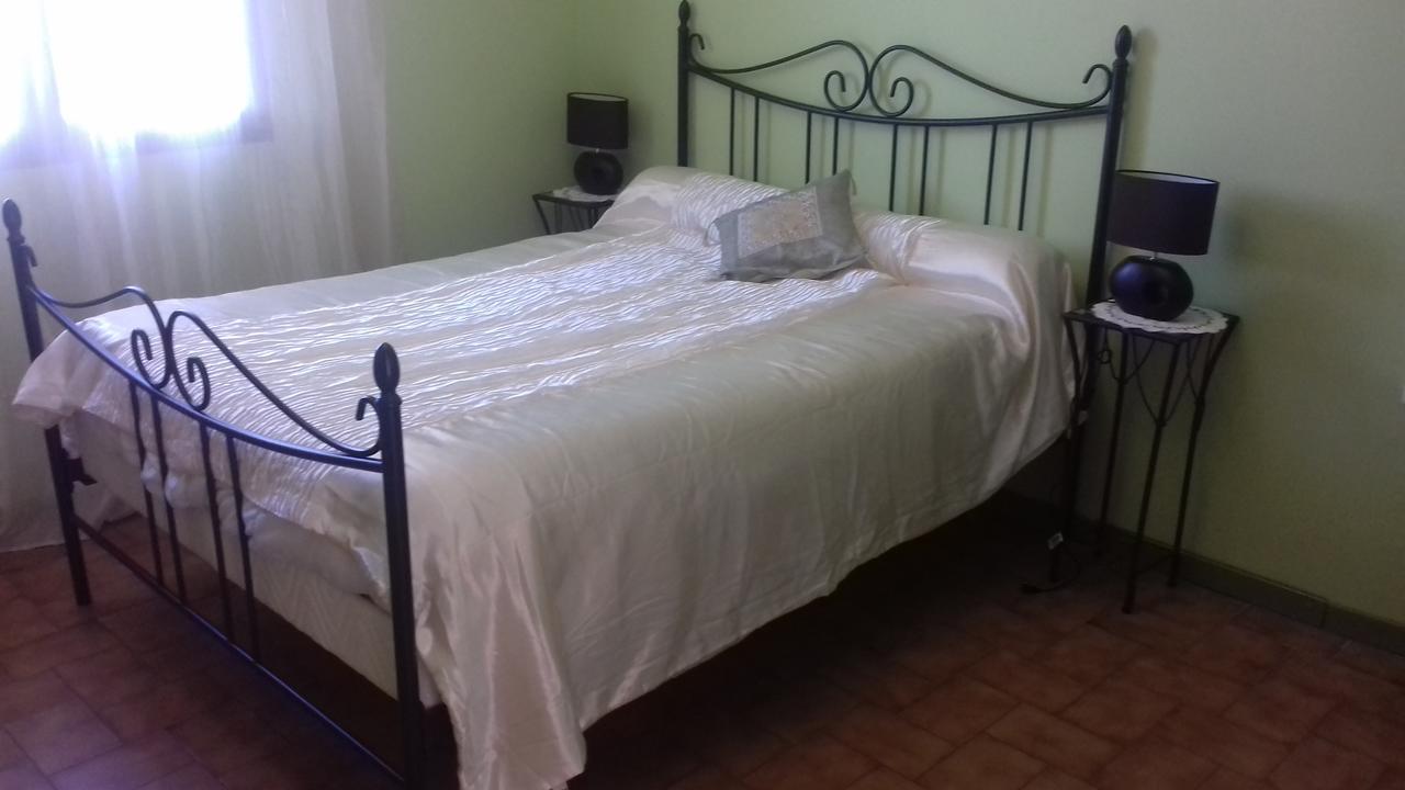 Hotel Le Saint Victor à Mirabel-aux-Baronnies Extérieur photo
